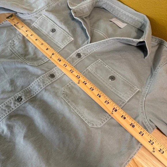 Everlane Canvas Cotton Relaxed Shirt Mens Size M Grey Button Up Workwear - Picture 7 of 9